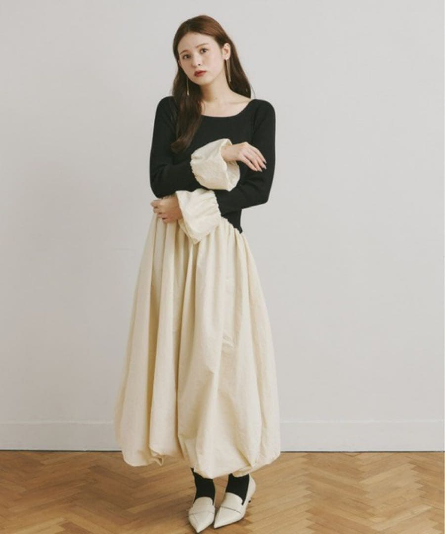 Olu. ニットドッキングバルーンワンピース