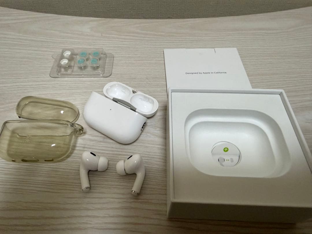AirPods Pro 2 Apple Care+保証付イヤーパッド・ケース付