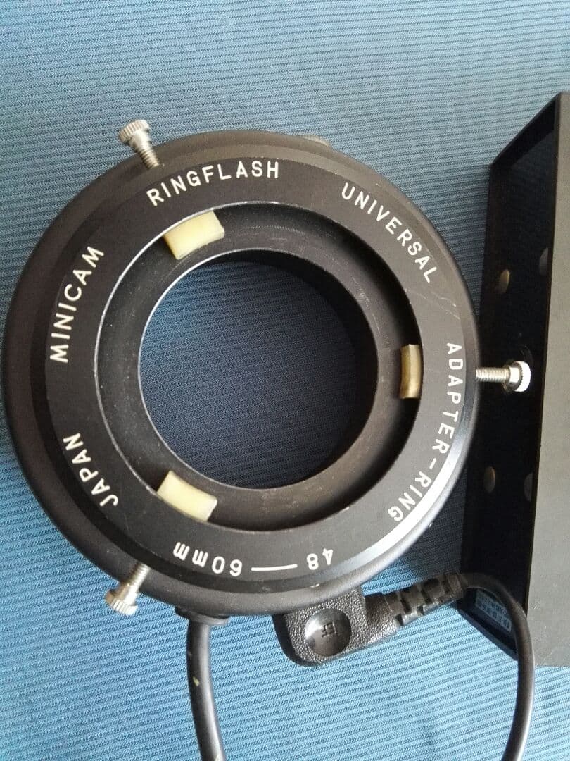 ニコンの伝説の名機『ニコンＦ』リングフラッシュ付き