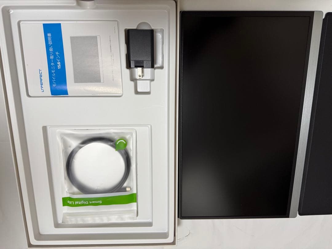 UPERFECT 4K 15.6インチ モバイルモニター