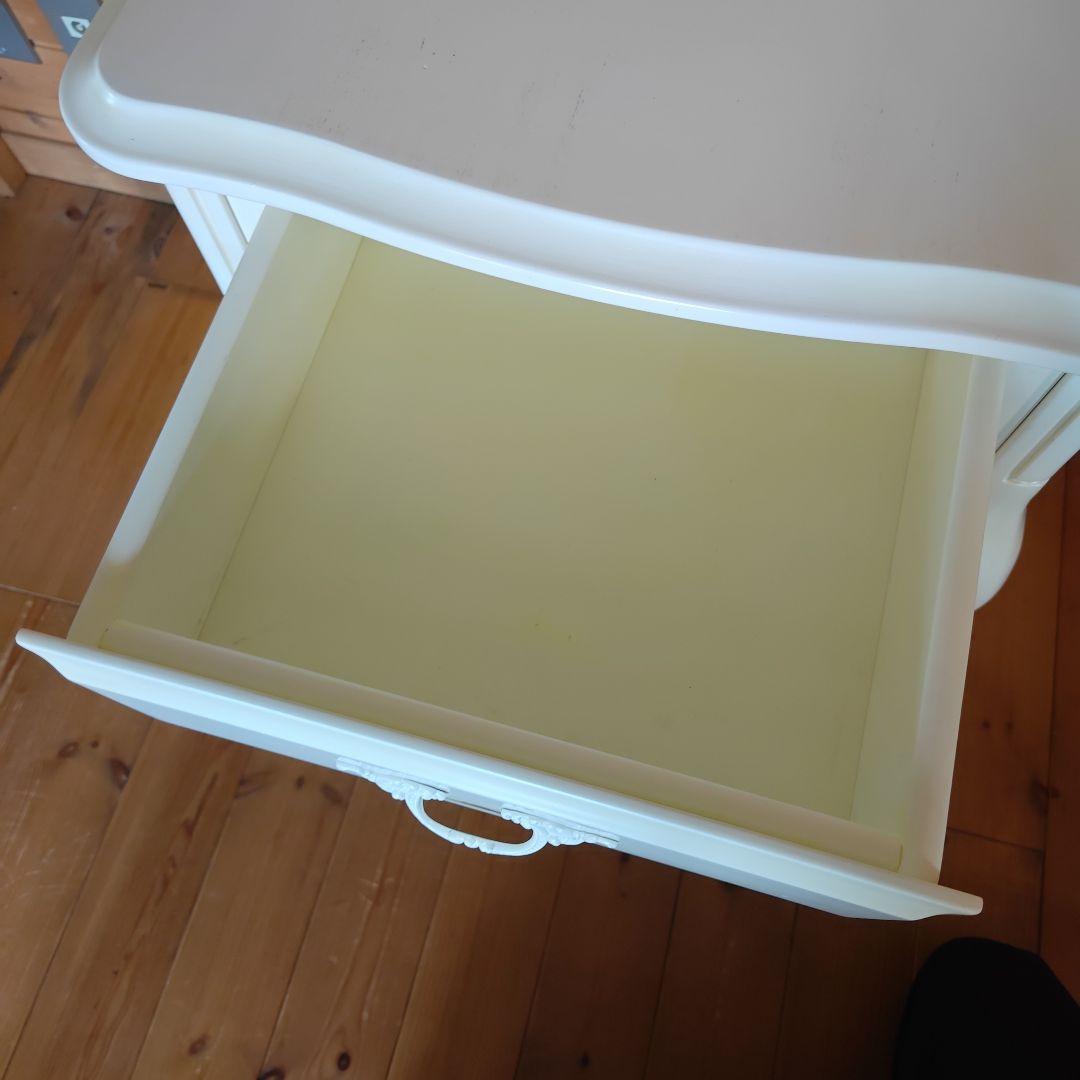 【LAURA ASHLEY】プロバンセル ベッドサイドテーブル ①