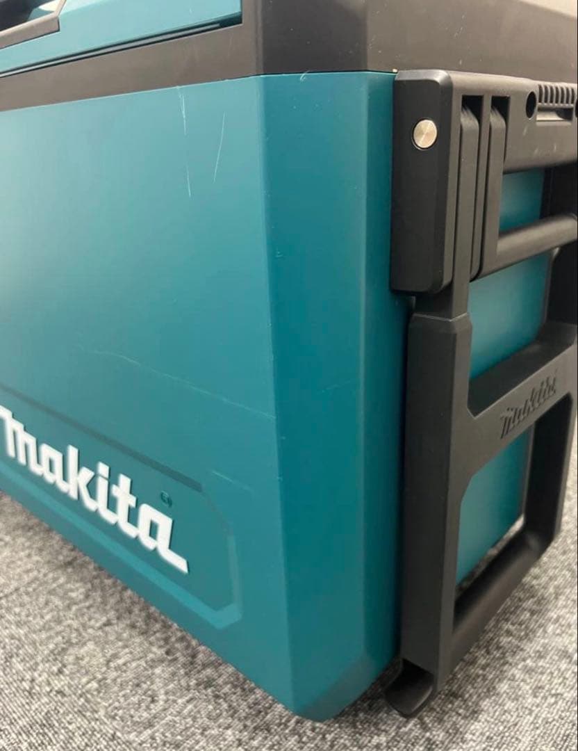 早い者勝ち⭐︎マキタ CW004G 29ℓ冷蔵庫