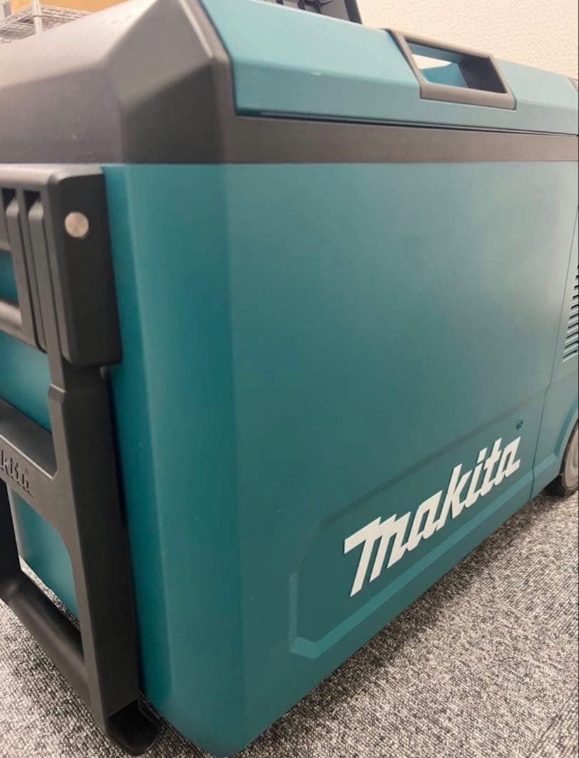 早い者勝ち⭐︎マキタ CW004G 29ℓ冷蔵庫