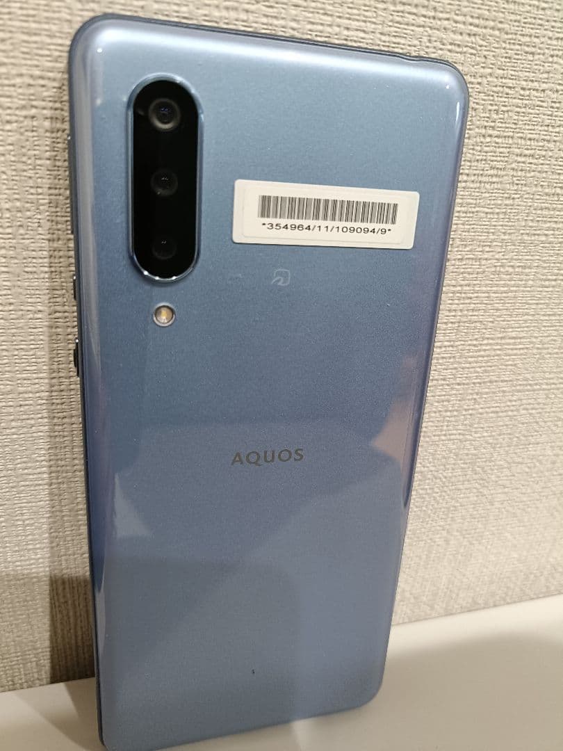 Softbank Aquos zero 5G Bacic SIMフリー