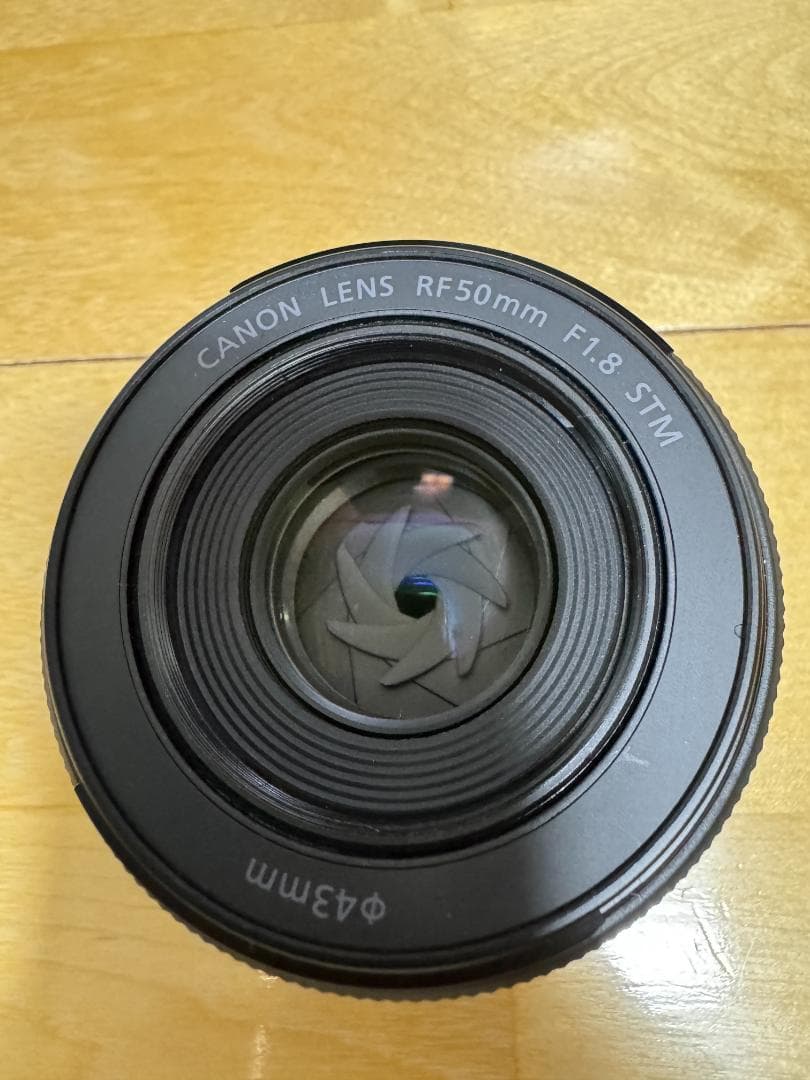 美品 Canon RF 50mm F1.8 STM レンズ