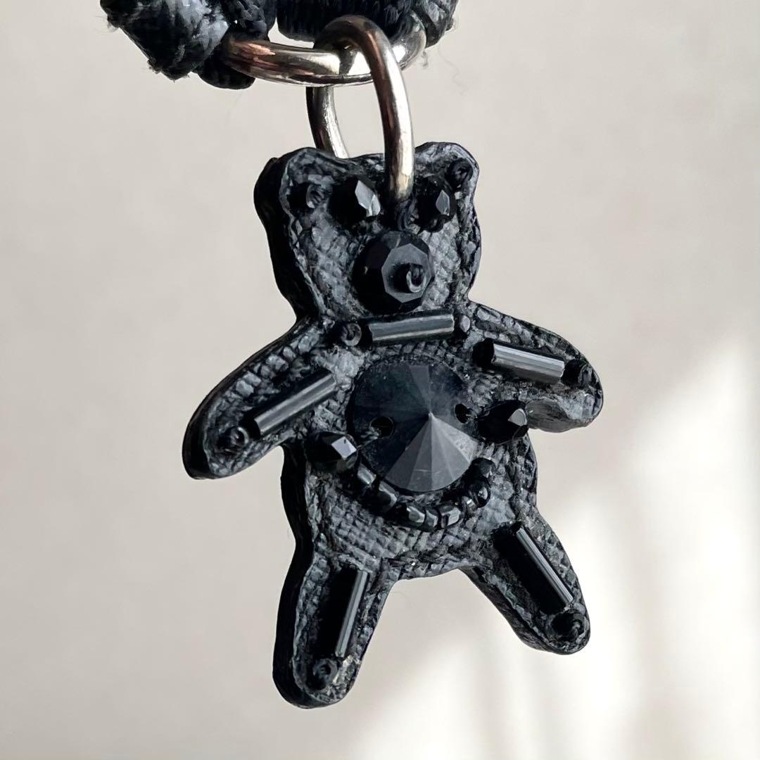 PRADA ブラッククマ型チャーム キーホルダー
