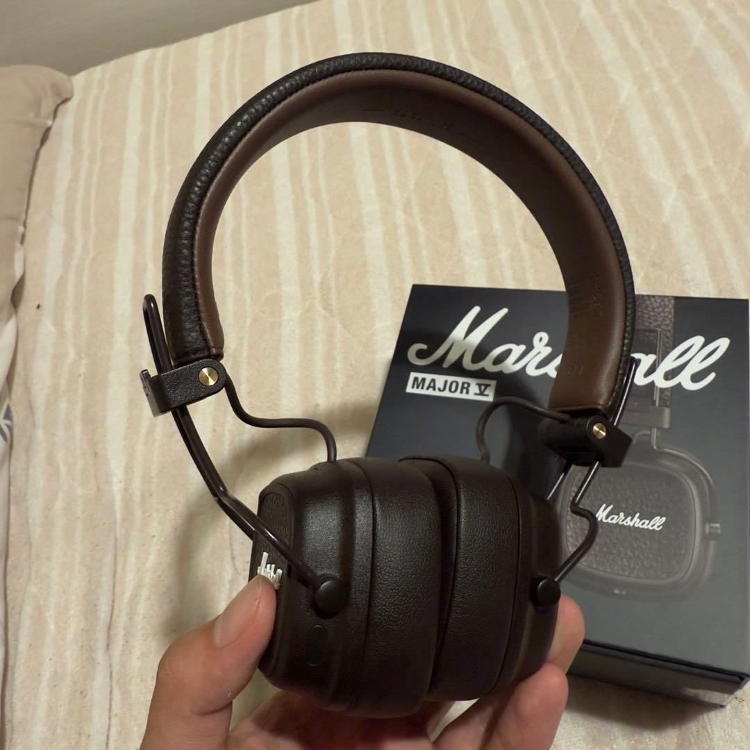 Marshall Major V ワイヤレスヘッドホン ブラウン