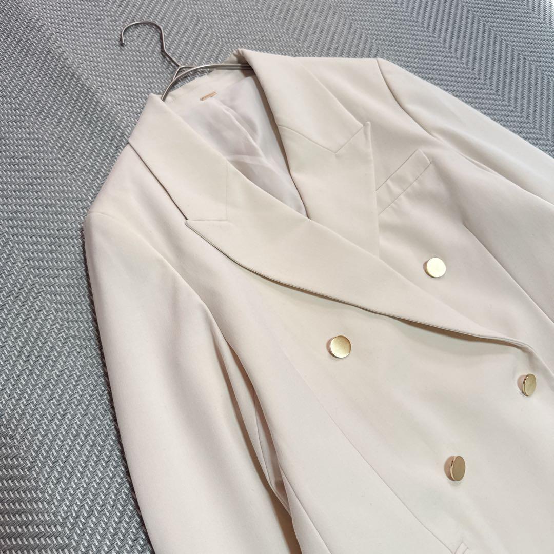 極美品 2025 ミラオーウェン 金釦ダブルブレストロングブレザー アイボリー