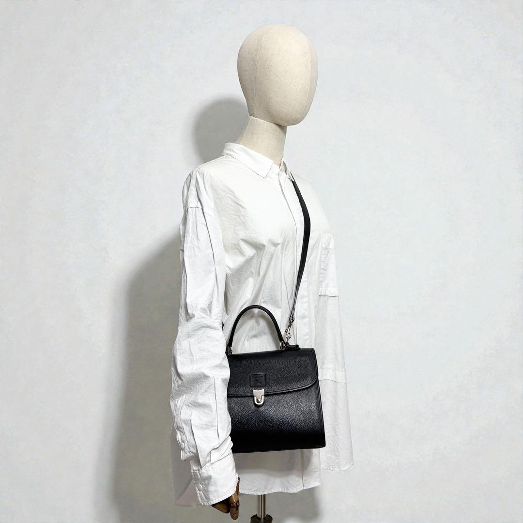 バーバリー　トップハンドル ブラック　ショルダーバッグ　vintage bag.