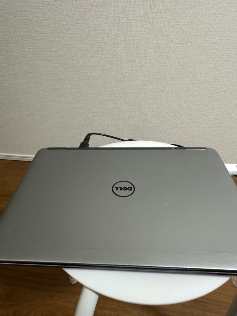 Dell E7240 i5 4300U メモリ8GB、ssd128gb