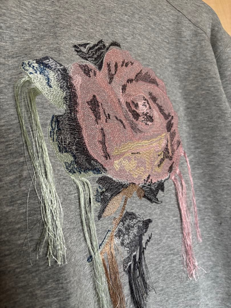 【新品タグ付き】Ganni バラ刺繍 グレー スウェット