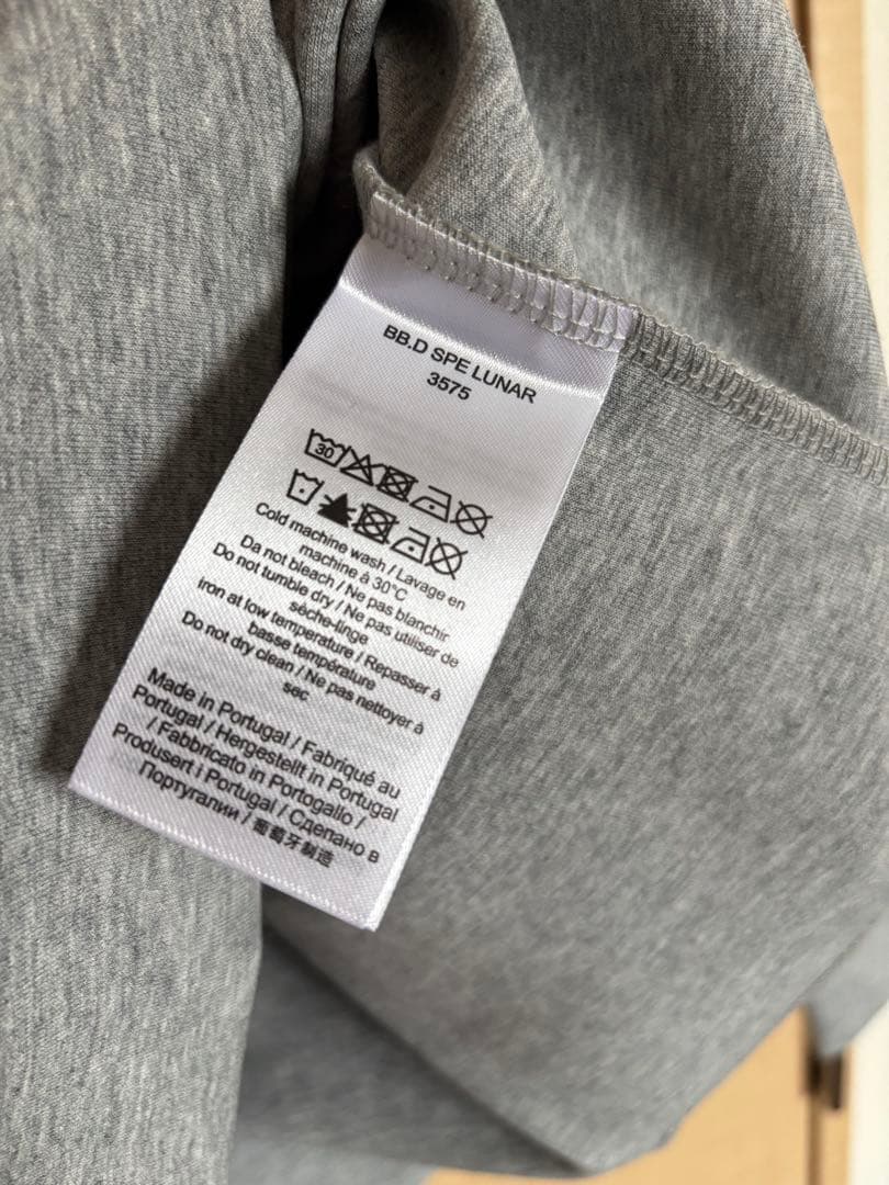 【新品タグ付き】Ganni バラ刺繍 グレー スウェット