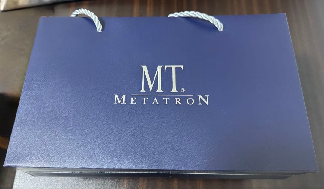 新品・未使用　MTメタトロン プレミアムコフレ 2025
