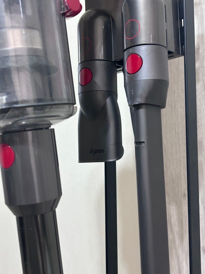 dyson‪☆dyson SV21‪☆スタンド付‪☆動作確認済み‪☆ヘッドなし