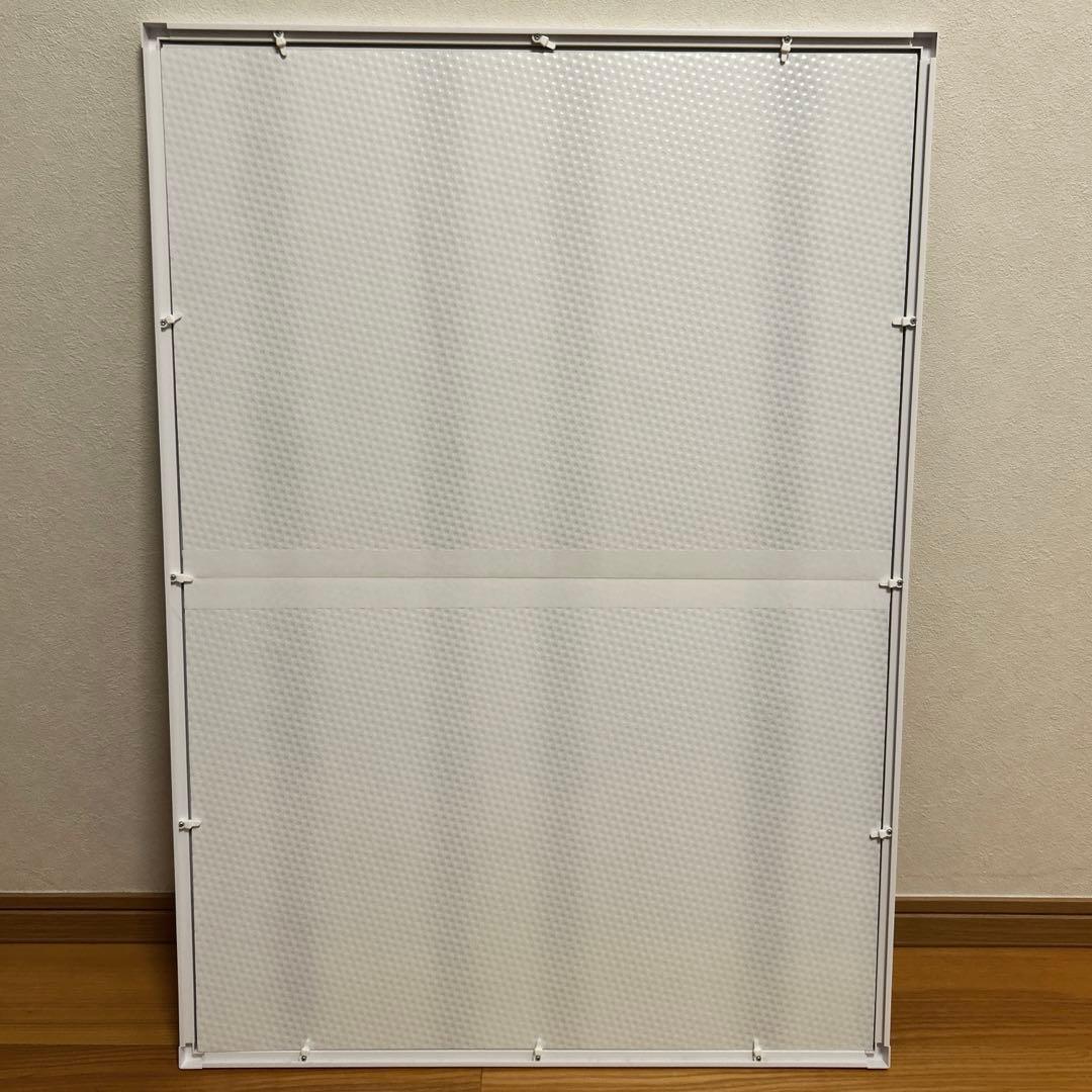 KYNE CHARI&CO ポスター