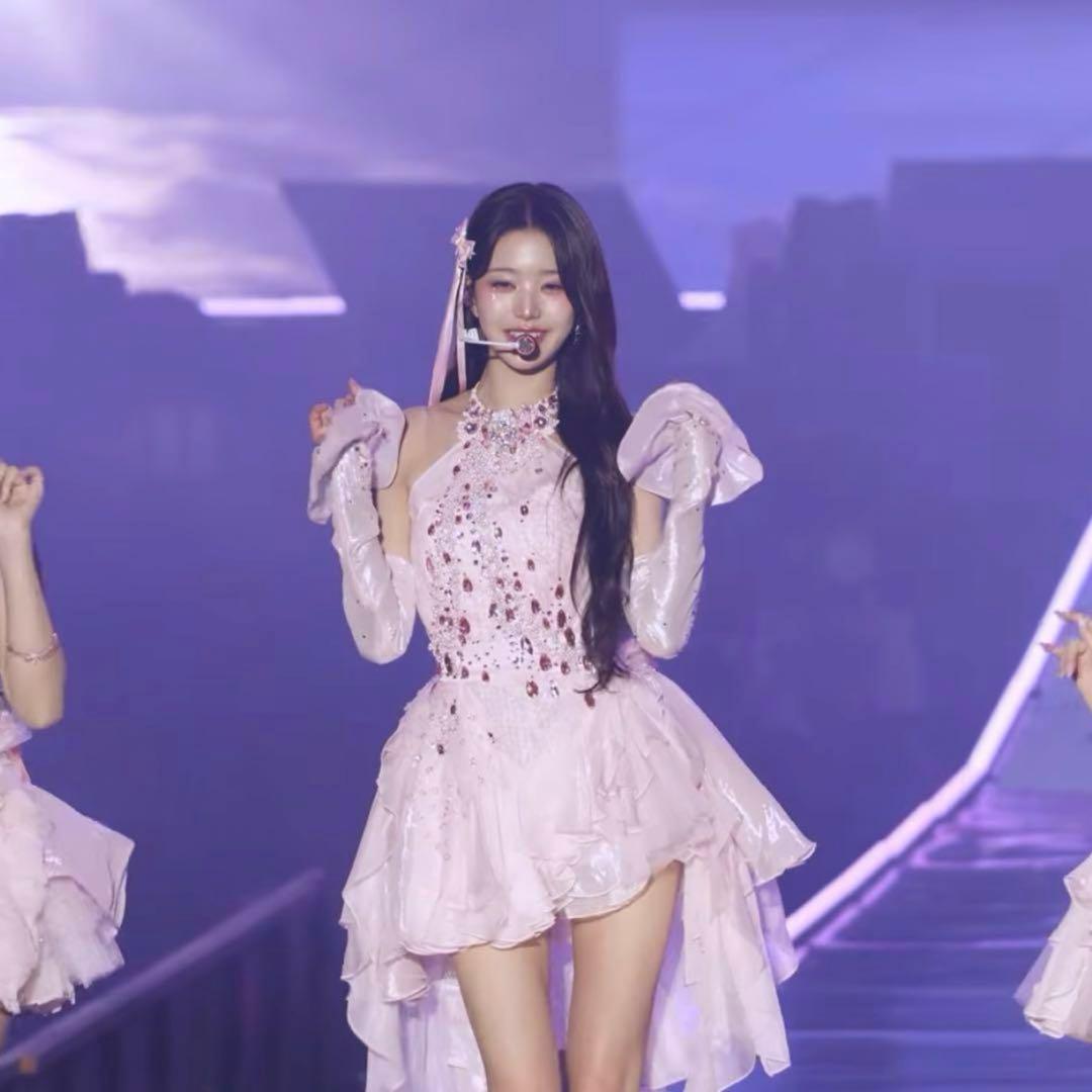 IVE ウォニョン　ライブ衣装　コス