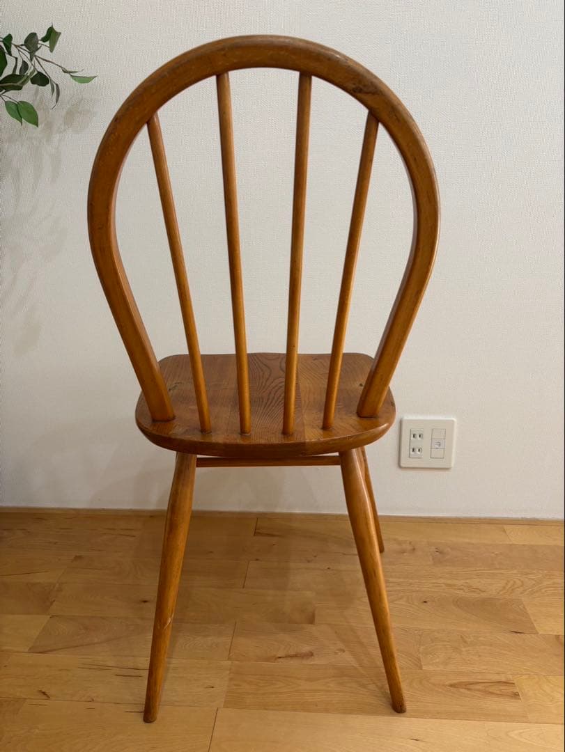 アーコール　フープバックチェア