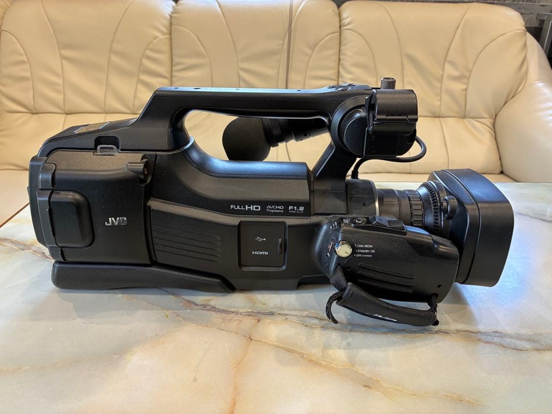 JVC ビデオカメラ JY-HM70 デマンド付