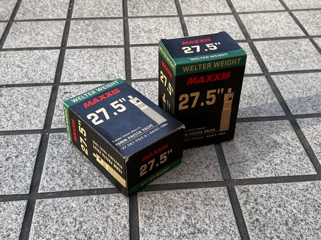 MAXXIS CROSSMARK ll 2.75*2.1チューブ付きセット