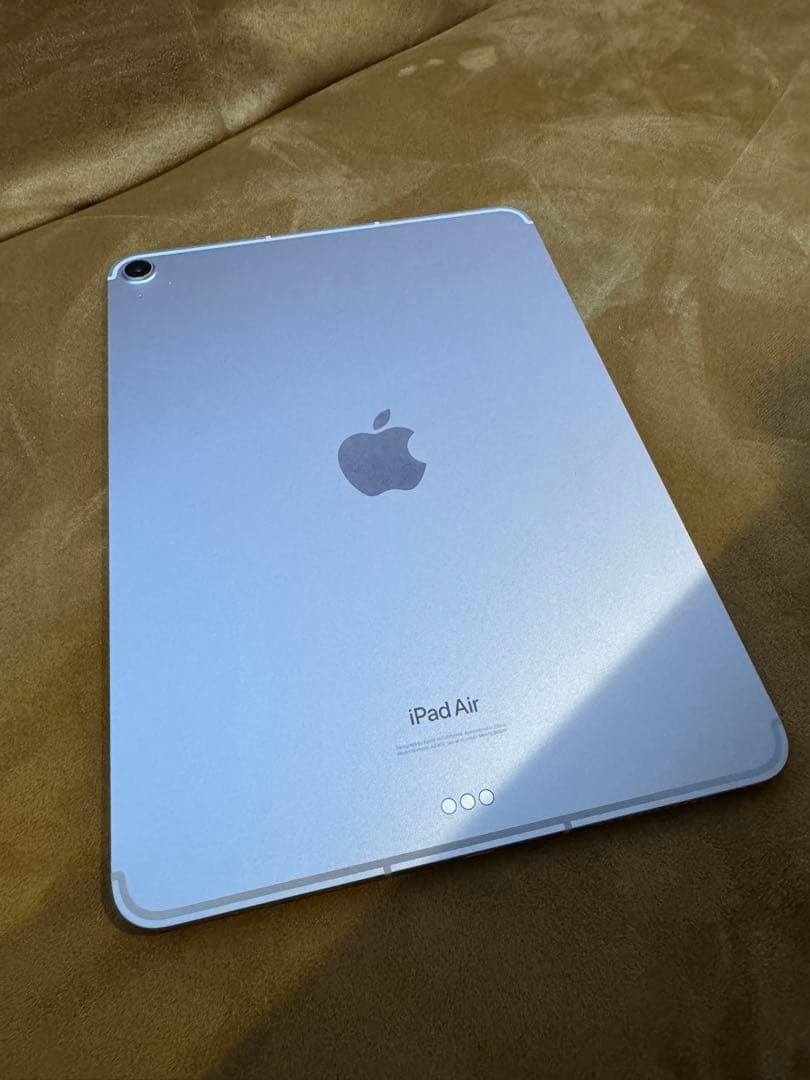 iPad Air (M2) 11インチ Wi-Fi + Cellular