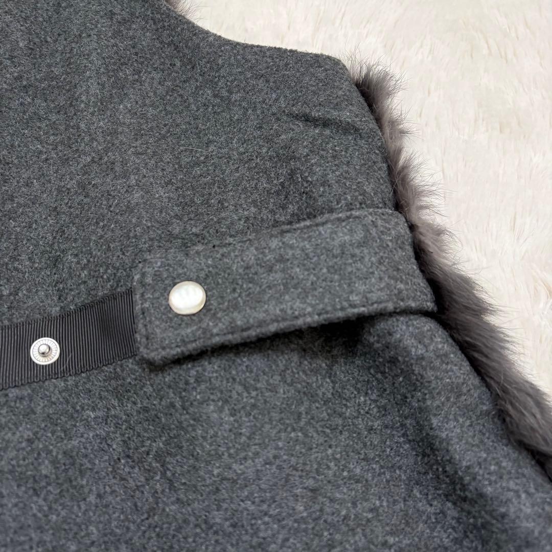 人気✨美品✨エイミーロウ　ファー＆メルトンミドル丈ベストジレ　ラビットファー