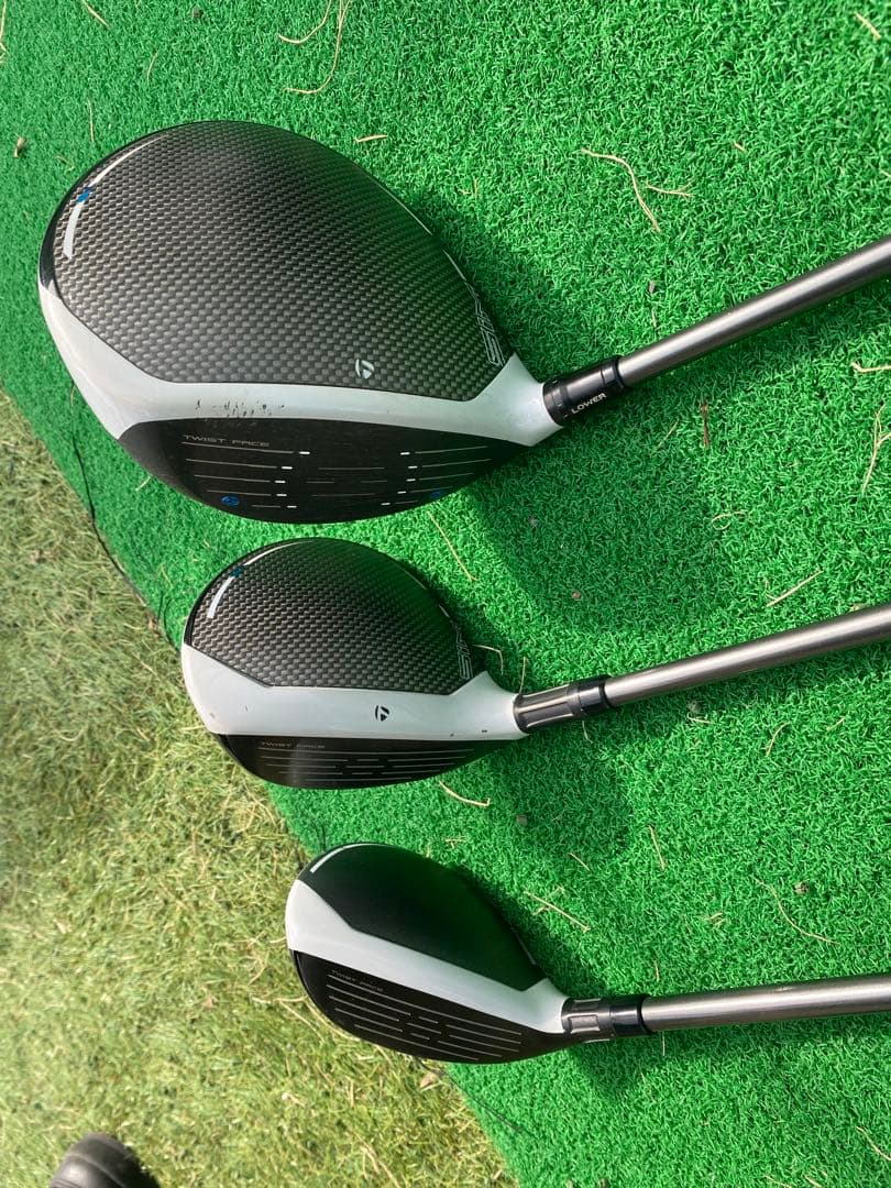 【豪華3本揃い】テーラーメイド SIM MAX ウッドセット（1W/3W/4U）