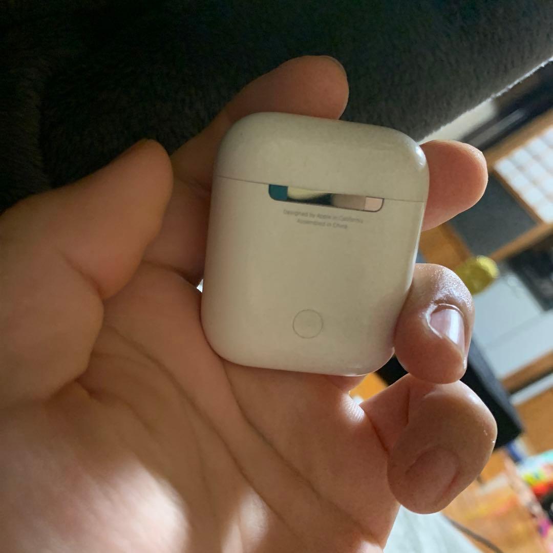 Apple AirPods エアーポッズ 第2世代 with Wireless…