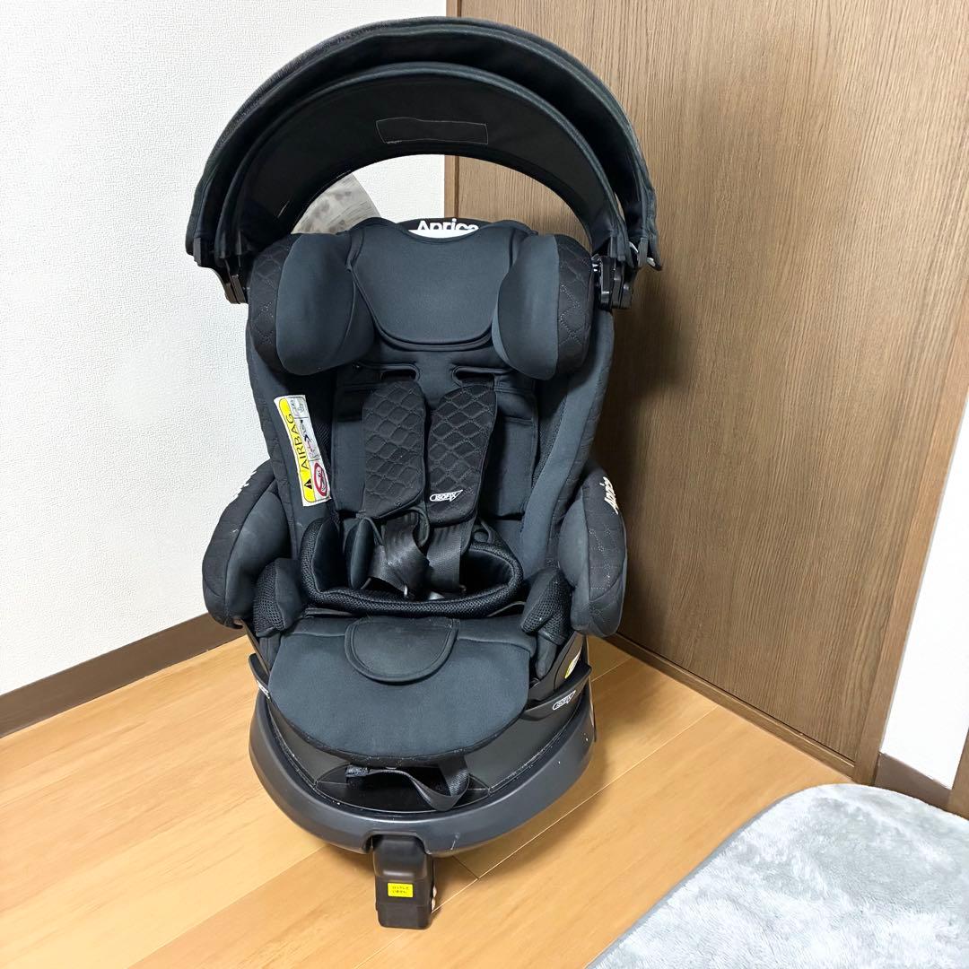 【美品】Aprica フラディア グロウ ISOFIX 2022357 黒 ①