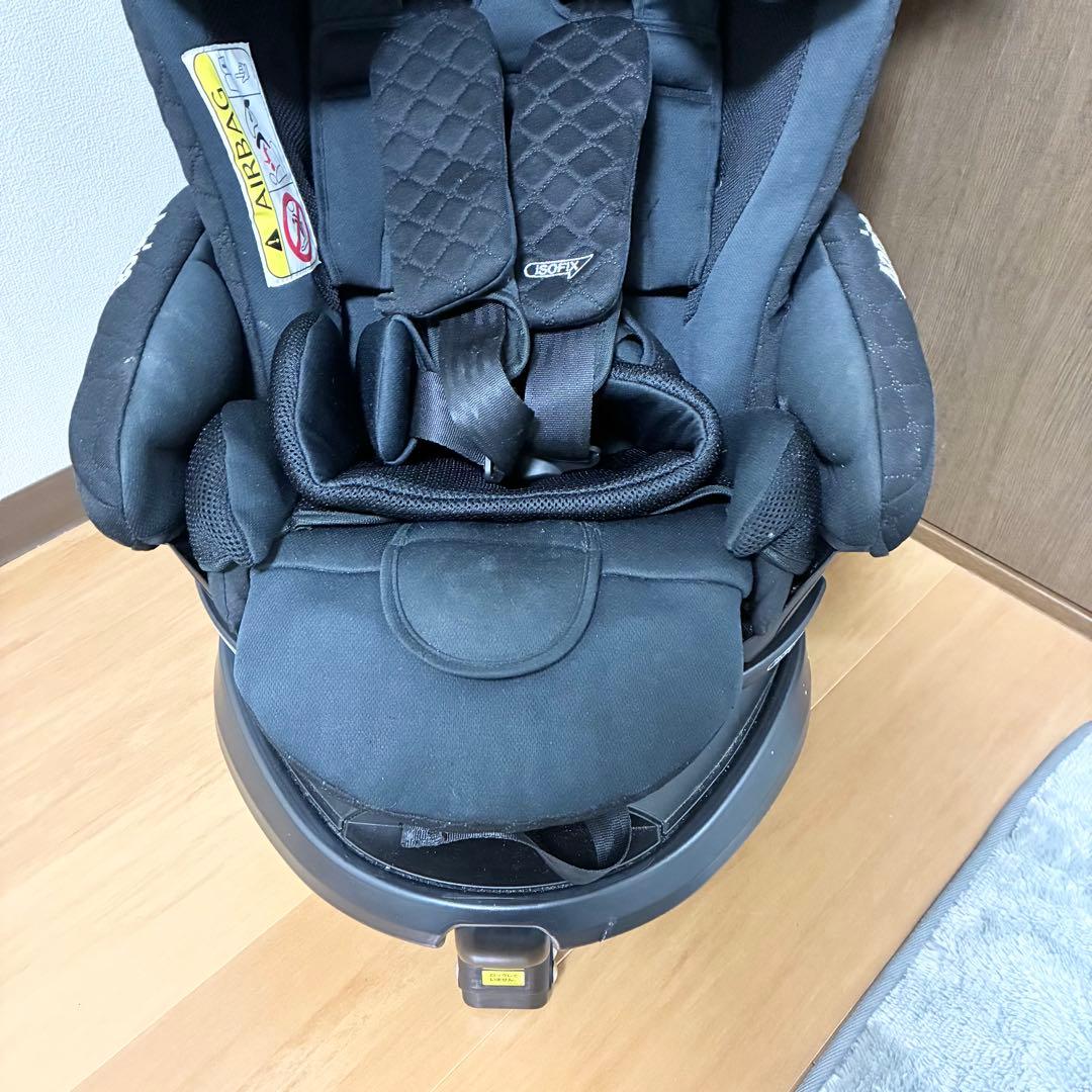 【美品】Aprica フラディア グロウ ISOFIX 2022357 黒 ①