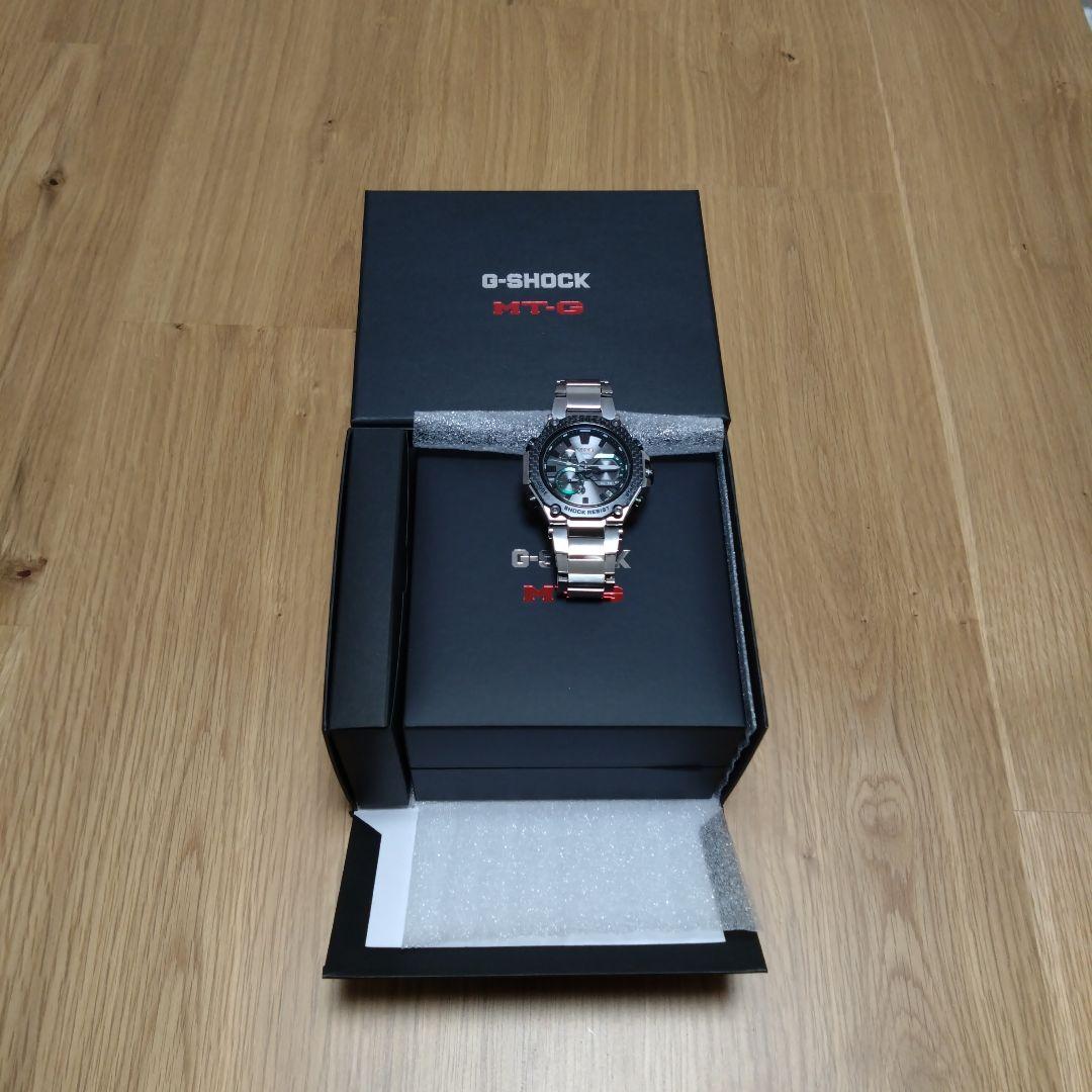 美品 CASIO G-SHOCK MTG-B2000XD-1AJF 電波ソーラー