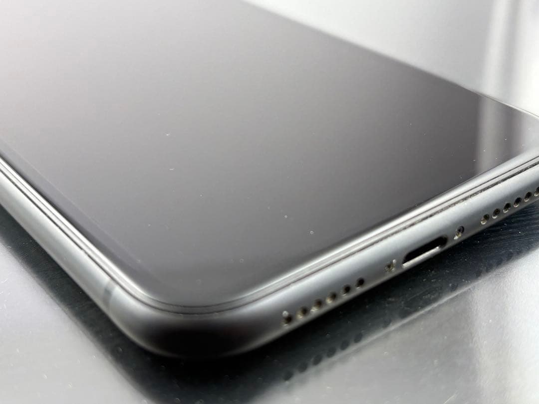 iPhone11 アイフォン 64GB ブラック SIM解除