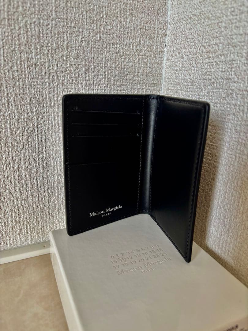 【新品未使用】Maison Margiela ブラック名刺入れ