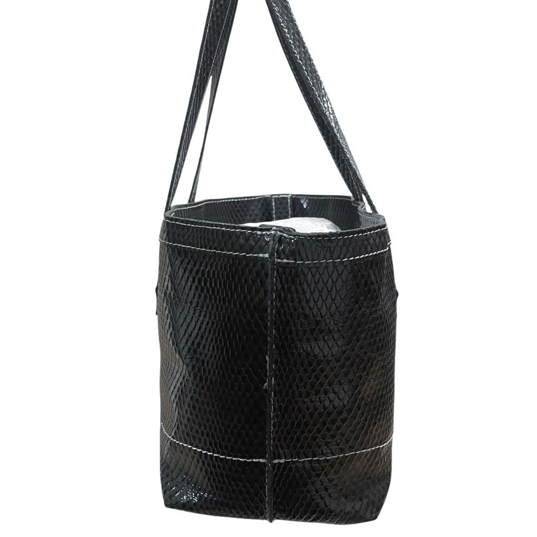 Vivienne Westwood エナメル 型押し　オーブ付き　ハンドバッグ