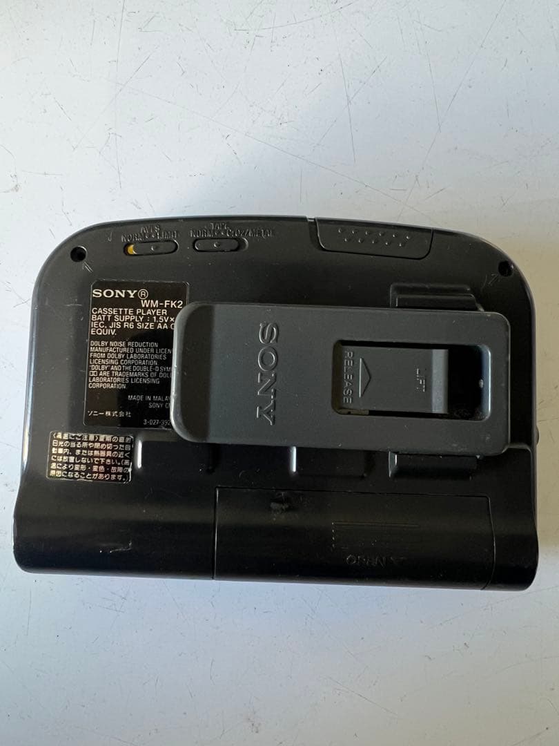 ソニーカセットウォークマン sony WM-FK2 本体のみ