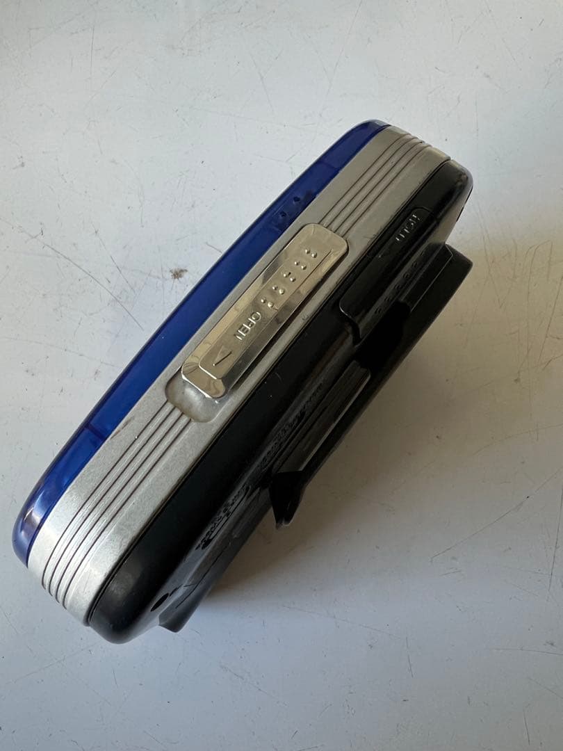 ソニーカセットウォークマン sony WM-FK2 本体のみ