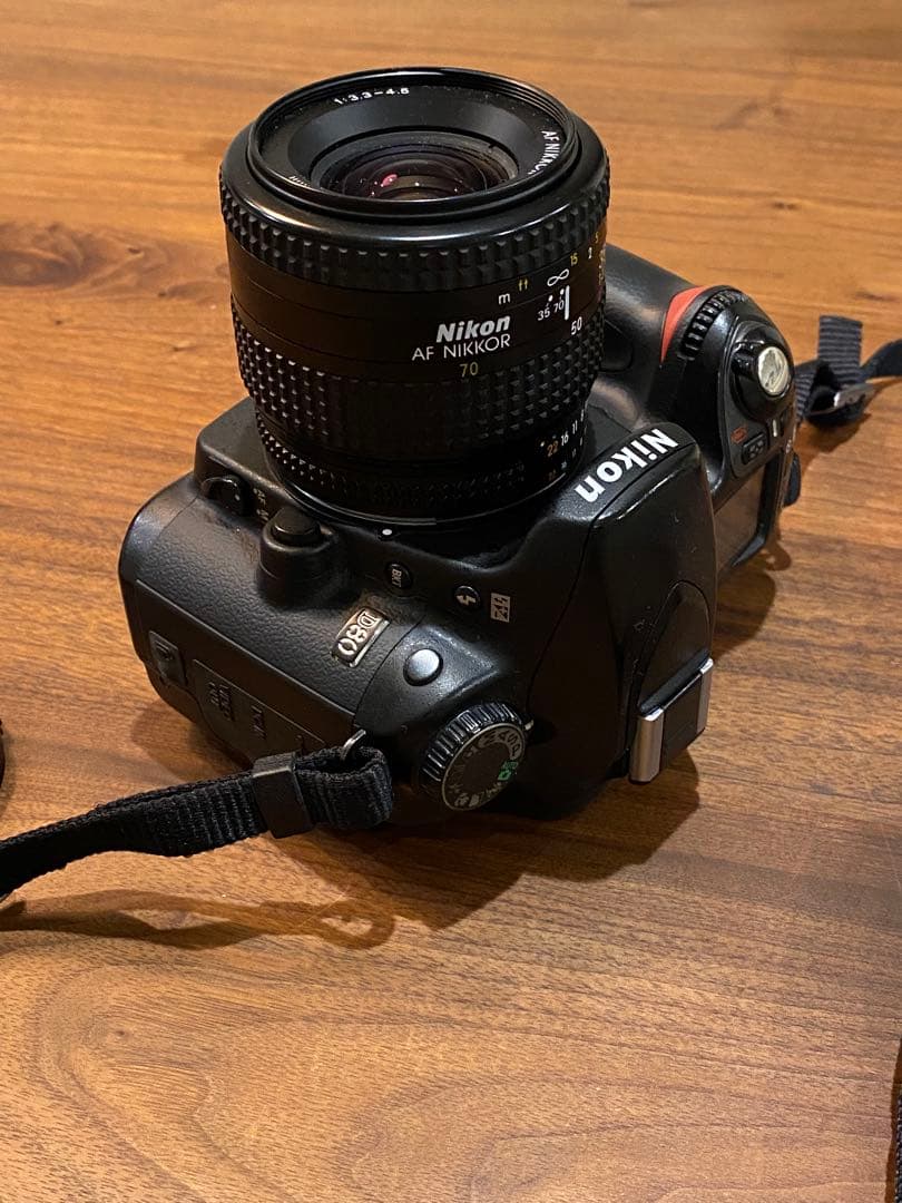 Nikon D80 CCDデジタル一眼レフ　ニッコール35-70レンズ付 動作品