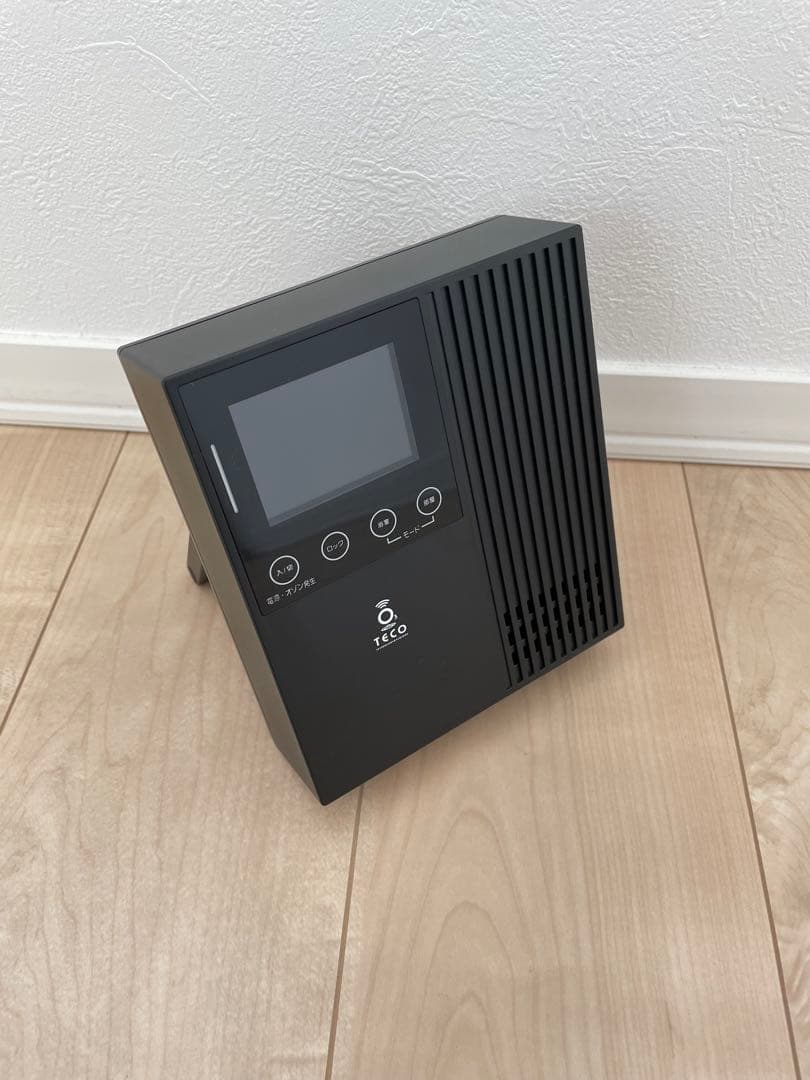 【美品】バスピースO3オゾン発生器　コードレス型オゾン除菌・消臭器