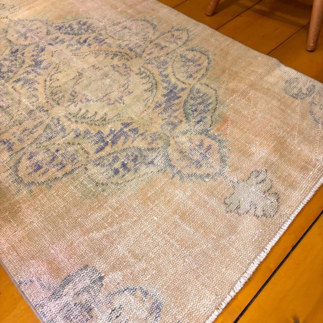 トルコ製ヴィンテージラグ150✖️104ナチュラルベージュラグ