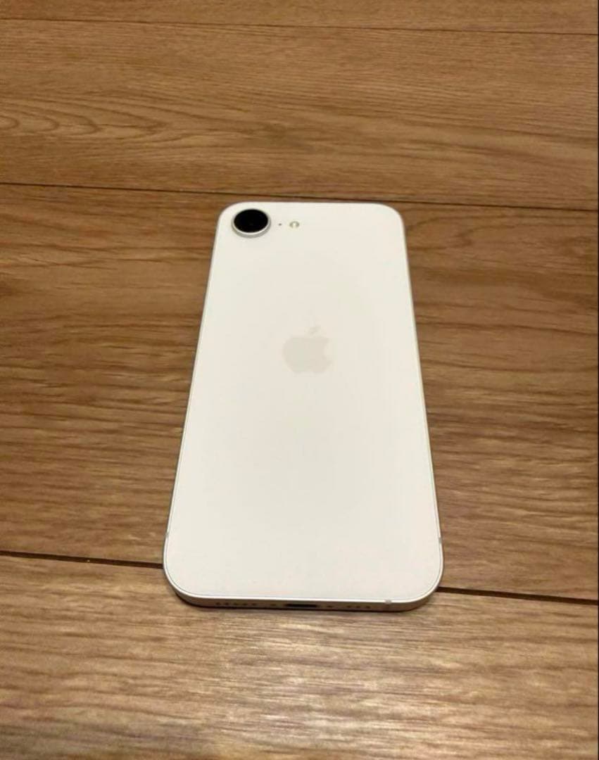 Apple iPhone16e 256GB ホワイト