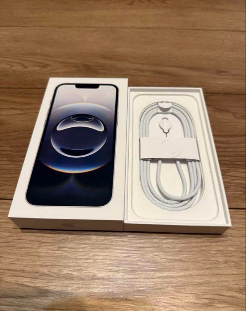 Apple iPhone16e 256GB ホワイト