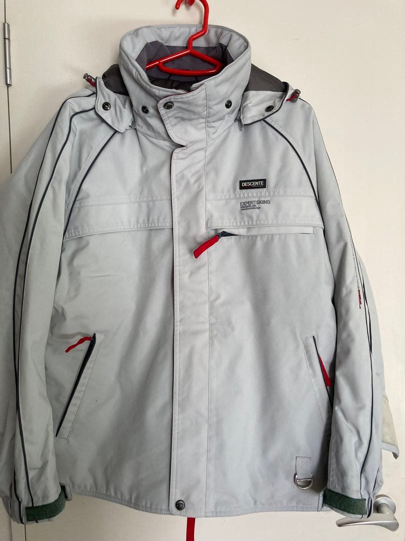 ミカ　DESCENT スキーウェア耐水性　上下