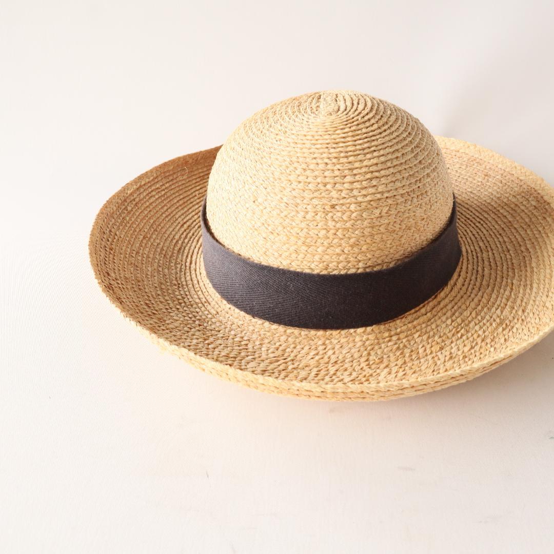 美品ヘレンカミンスキー　ニューポート　ラフィアハット　麦わら帽子　段ボールで発送