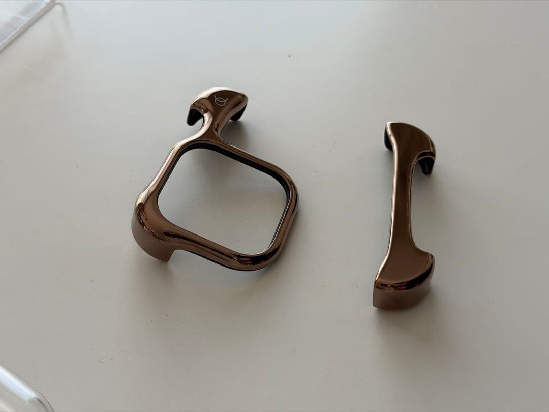 iPhone16Pro用 バンパーケース Arc Pulse ローズフロンズ