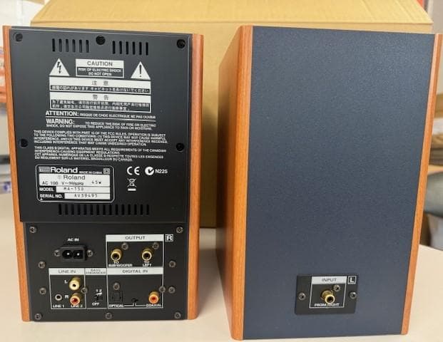 ROLAND ローランド モニター スピーカー MA-15D　②