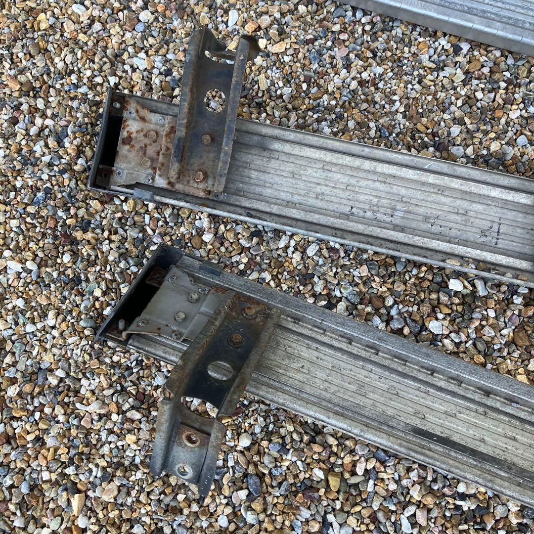 純正ステップ、ランクル70用HZJ76.77