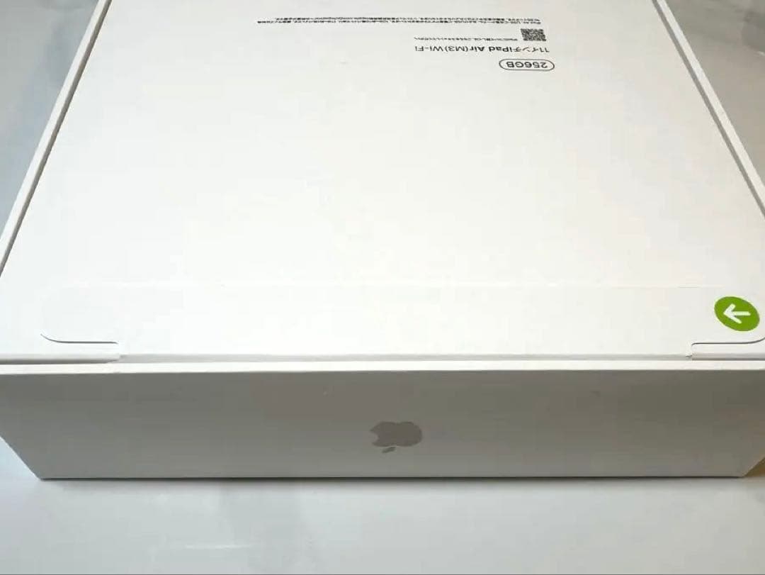 Apple iPad Air M3 256GB 11インチ スターライト