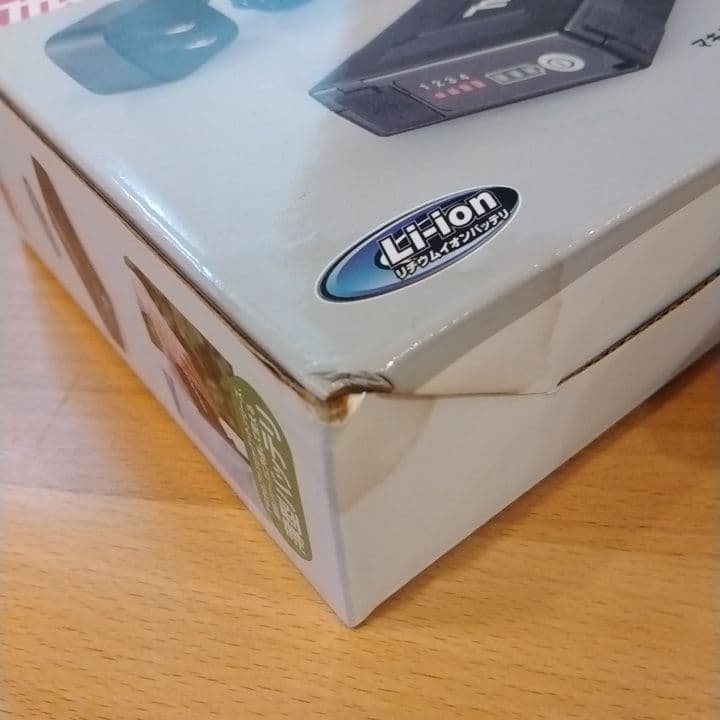 【新品未使用】Makita A-72132 ファン・A-72126 バッテリー