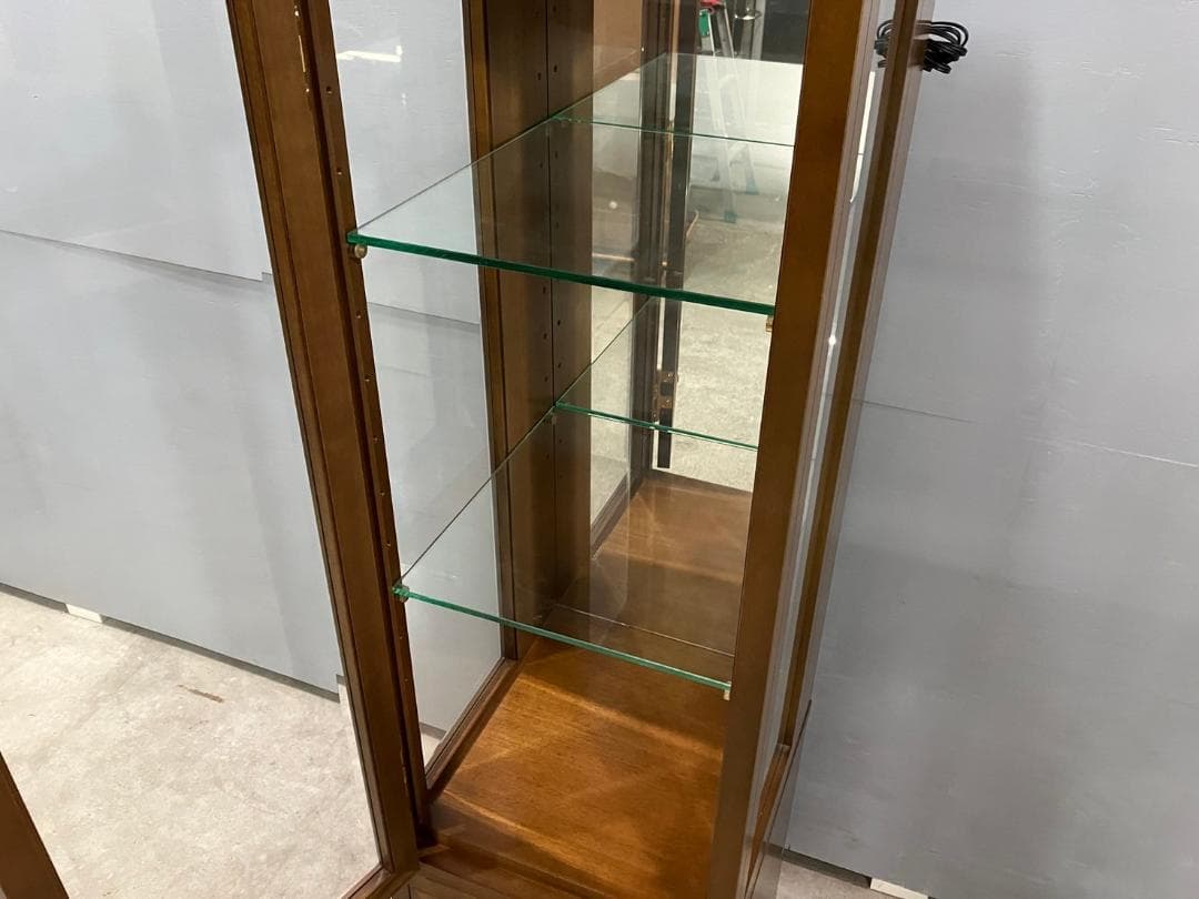 美品『domani』ドマーニ 飾棚 キャビネット コレクションケース 右開き