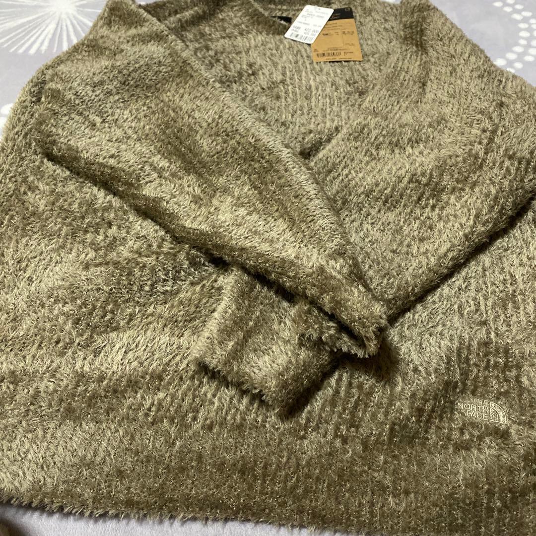 新品未使用タグ付きザノースフェースセーター