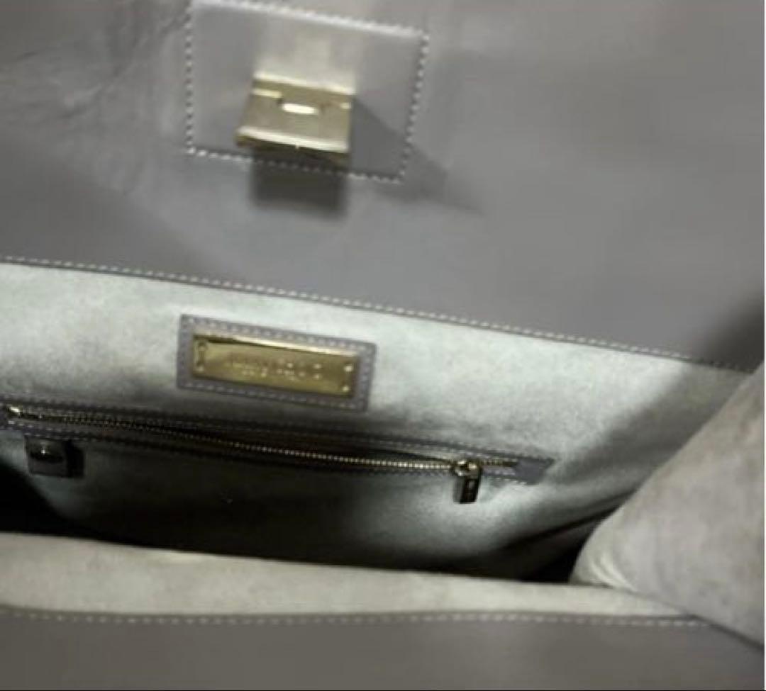 ジミーチュウバッグ大容量